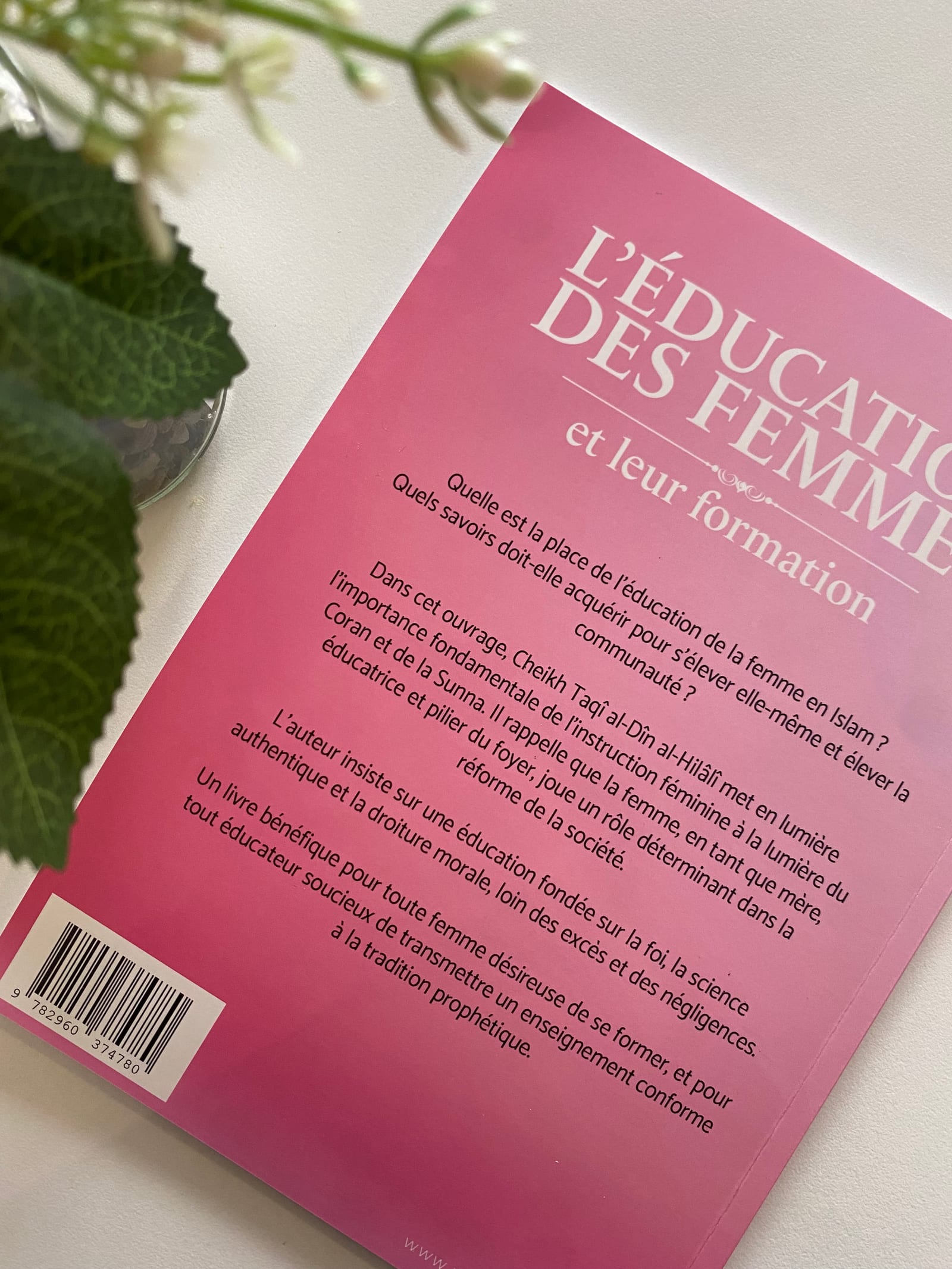 L'éducation des femmes et leur formation  — Kitaberie, vue produit vue 2